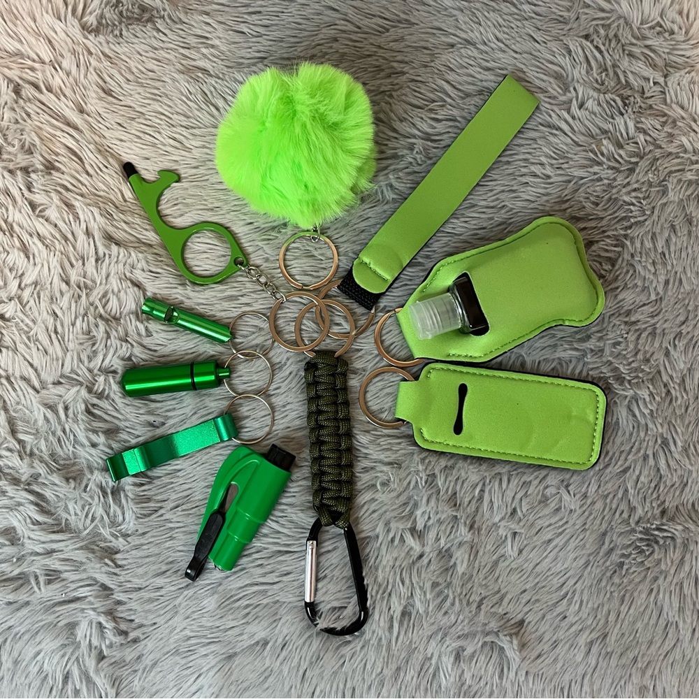 11pcs Green Safety Keychain Set